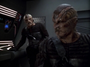 Filename=extant_StarTrek_VOY_5x20-ThinkTank_02676.jpg
Filesize=162KiB
Dimensions=1200x900
Date added=Nov 21, 2019 extant_StarTrek_VOY_5x20-ThinkTank_02676.jpg