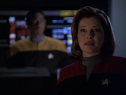 extant_StarTrek_VOY_5x20-ThinkTank_02714.jpg