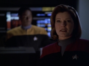 extant_StarTrek_VOY_5x20-ThinkTank_02715.jpg