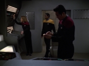 Filename=extant_StarTrek_VOY_5x20-ThinkTank_02753.jpg
Filesize=151KiB
Dimensions=1200x900
Date added=Nov 21, 2019 extant_StarTrek_VOY_5x20-ThinkTank_02753.jpg