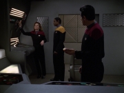 Filename=extant_StarTrek_VOY_5x20-ThinkTank_02758.jpg
Filesize=155KiB
Dimensions=1200x900
Date added=Nov 21, 2019 extant_StarTrek_VOY_5x20-ThinkTank_02758.jpg