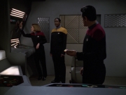 Filename=extant_StarTrek_VOY_5x20-ThinkTank_02760.jpg
Filesize=156KiB
Dimensions=1200x900
Date added=Nov 21, 2019 extant_StarTrek_VOY_5x20-ThinkTank_02760.jpg