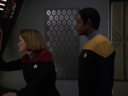 Filename=extant_StarTrek_VOY_5x20-ThinkTank_02766.jpg
Filesize=130KiB
Dimensions=1200x900
Date added=Nov 21, 2019 extant_StarTrek_VOY_5x20-ThinkTank_02766.jpg