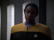 Filename=extant_StarTrek_VOY_5x20-ThinkTank_02795.jpg
Filesize=120KiB
Dimensions=1200x900
Date added=Nov 21, 2019 extant_StarTrek_VOY_5x20-ThinkTank_02795.jpg