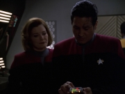 Filename=extant_StarTrek_VOY_5x20-ThinkTank_02804.jpg
Filesize=125KiB
Dimensions=1200x900
Date added=Nov 21, 2019 extant_StarTrek_VOY_5x20-ThinkTank_02804.jpg