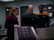extant_StarTrek_VOY_5x20-ThinkTank_02820.jpg