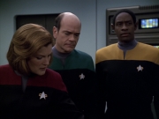 Filename=extant_StarTrek_VOY_5x20-ThinkTank_02836.jpg
Filesize=134KiB
Dimensions=1200x900
Date added=Nov 21, 2019 extant_StarTrek_VOY_5x20-ThinkTank_02836.jpg