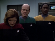 Filename=extant_StarTrek_VOY_5x20-ThinkTank_02840.jpg
Filesize=142KiB
Dimensions=1200x900
Date added=Nov 21, 2019 extant_StarTrek_VOY_5x20-ThinkTank_02840.jpg