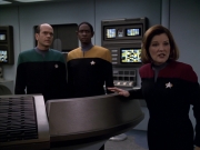 Filename=extant_StarTrek_VOY_5x20-ThinkTank_02854.jpg
Filesize=161KiB
Dimensions=1200x900
Date added=Nov 21, 2019 extant_StarTrek_VOY_5x20-ThinkTank_02854.jpg