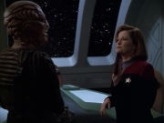 Filename=extant_StarTrek_VOY_5x20-ThinkTank_02898.jpg
Filesize=142KiB
Dimensions=1200x900
Date added=Nov 21, 2019 extant_StarTrek_VOY_5x20-ThinkTank_02898.jpg