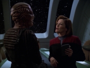 Filename=extant_StarTrek_VOY_5x20-ThinkTank_02907.jpg
Filesize=165KiB
Dimensions=1200x900
Date added=Nov 21, 2019 extant_StarTrek_VOY_5x20-ThinkTank_02907.jpg