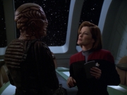 Filename=extant_StarTrek_VOY_5x20-ThinkTank_02909.jpg
Filesize=167KiB
Dimensions=1200x900
Date added=Nov 21, 2019 extant_StarTrek_VOY_5x20-ThinkTank_02909.jpg
