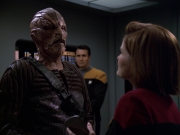 Filename=extant_StarTrek_VOY_5x20-ThinkTank_02911.jpg
Filesize=167KiB
Dimensions=1200x900
Date added=Nov 21, 2019 extant_StarTrek_VOY_5x20-ThinkTank_02911.jpg