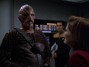 Filename=extant_StarTrek_VOY_5x20-ThinkTank_02928.jpg
Filesize=179KiB
Dimensions=1200x900
Date added=Nov 21, 2019 extant_StarTrek_VOY_5x20-ThinkTank_02928.jpg