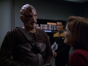 Filename=extant_StarTrek_VOY_5x20-ThinkTank_02938.jpg
Filesize=172KiB
Dimensions=1200x900
Date added=Nov 21, 2019 extant_StarTrek_VOY_5x20-ThinkTank_02938.jpg