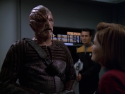 Filename=extant_StarTrek_VOY_5x20-ThinkTank_02946.jpg
Filesize=168KiB
Dimensions=1200x900
Date added=Nov 21, 2019 extant_StarTrek_VOY_5x20-ThinkTank_02946.jpg
