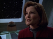 Filename=extant_StarTrek_VOY_5x20-ThinkTank_02964.jpg
Filesize=146KiB
Dimensions=1200x900
Date added=Nov 21, 2019 extant_StarTrek_VOY_5x20-ThinkTank_02964.jpg