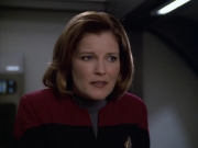 extant_StarTrek_VOY_5x20-ThinkTank_03038.jpg