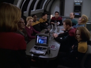 extant_StarTrek_VOY_5x20-ThinkTank_03046.jpg