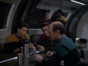 extant_StarTrek_VOY_5x20-ThinkTank_03054.jpg