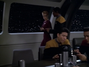 extant_StarTrek_VOY_5x20-ThinkTank_03057.jpg