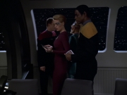 extant_StarTrek_VOY_5x20-ThinkTank_03061.jpg