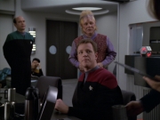 extant_StarTrek_VOY_5x20-ThinkTank_03076.jpg