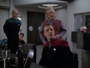 extant_StarTrek_VOY_5x20-ThinkTank_03078.jpg