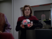 extant_StarTrek_VOY_5x20-ThinkTank_03100.jpg