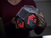 extant_StarTrek_VOY_5x20-ThinkTank_03114.jpg