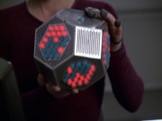 extant_StarTrek_VOY_5x20-ThinkTank_03116.jpg