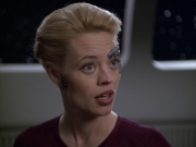 extant_StarTrek_VOY_5x20-ThinkTank_03138.jpg