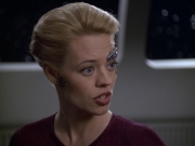 extant_StarTrek_VOY_5x20-ThinkTank_03146.jpg