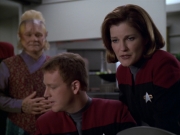 extant_StarTrek_VOY_5x20-ThinkTank_03150.jpg