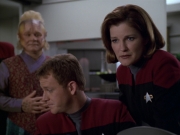 extant_StarTrek_VOY_5x20-ThinkTank_03151.jpg