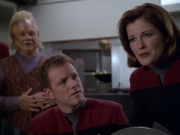 extant_StarTrek_VOY_5x20-ThinkTank_03166.jpg
