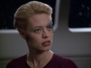 extant_StarTrek_VOY_5x20-ThinkTank_03171.jpg
