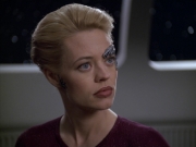extant_StarTrek_VOY_5x20-ThinkTank_03200.jpg