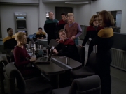 extant_StarTrek_VOY_5x20-ThinkTank_03210.jpg