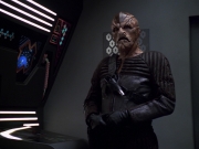 extant_StarTrek_VOY_5x20-ThinkTank_03238.jpg