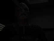 extant_StarTrek_VOY_5x20-ThinkTank_03303.jpg