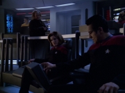 Filename=extant_StarTrek_VOY_5x20-ThinkTank_03347.jpg
Filesize=163KiB
Dimensions=1200x900
Date added=Nov 21, 2019 extant_StarTrek_VOY_5x20-ThinkTank_03347.jpg
