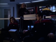 Filename=extant_StarTrek_VOY_5x20-ThinkTank_03355.jpg
Filesize=162KiB
Dimensions=1200x900
Date added=Nov 21, 2019 extant_StarTrek_VOY_5x20-ThinkTank_03355.jpg