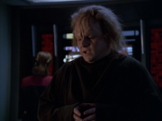 Filename=extant_StarTrek_VOY_5x20-ThinkTank_03372.jpg
Filesize=153KiB
Dimensions=1200x900
Date added=Nov 21, 2019 extant_StarTrek_VOY_5x20-ThinkTank_03372.jpg