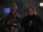 Filename=extant_StarTrek_VOY_5x20-ThinkTank_03484.jpg
Filesize=147KiB
Dimensions=1200x900
Date added=Nov 21, 2019 extant_StarTrek_VOY_5x20-ThinkTank_03484.jpg