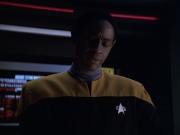 Filename=extant_StarTrek_VOY_5x20-ThinkTank_03625.jpg
Filesize=137KiB
Dimensions=1200x900
Date added=Nov 21, 2019 extant_StarTrek_VOY_5x20-ThinkTank_03625.jpg