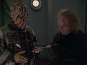 Filename=extant_StarTrek_VOY_5x20-ThinkTank_03668.jpg
Filesize=157KiB
Dimensions=1200x900
Date added=Nov 21, 2019 extant_StarTrek_VOY_5x20-ThinkTank_03668.jpg