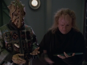 Filename=extant_StarTrek_VOY_5x20-ThinkTank_03669.jpg
Filesize=162KiB
Dimensions=1200x900
Date added=Nov 21, 2019 extant_StarTrek_VOY_5x20-ThinkTank_03669.jpg