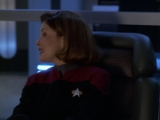 Filename=extant_StarTrek_VOY_5x20-ThinkTank_03725.jpg
Filesize=147KiB
Dimensions=1200x900
Date added=Nov 21, 2019 extant_StarTrek_VOY_5x20-ThinkTank_03725.jpg