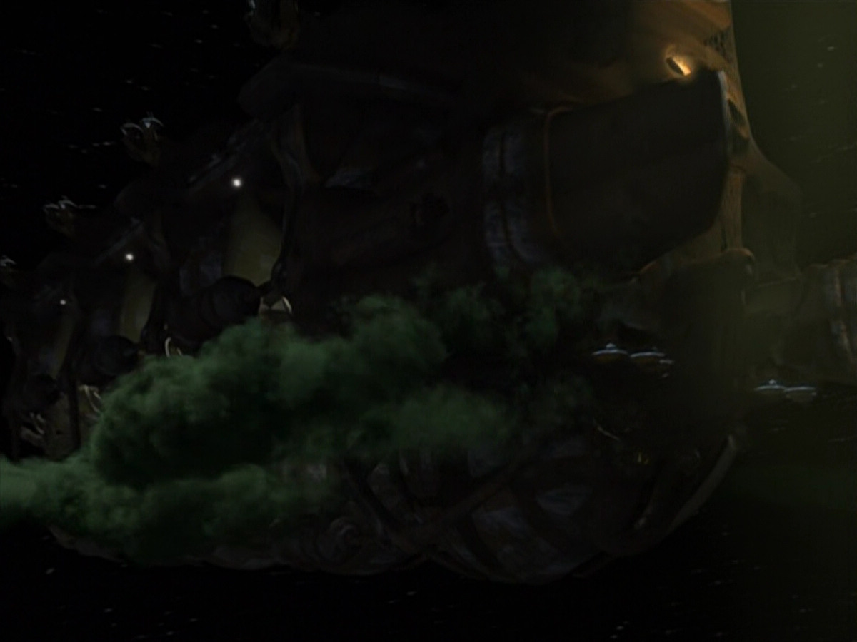 extant_StarTrek_VOY_5x21-Juggernaut_00019.jpg